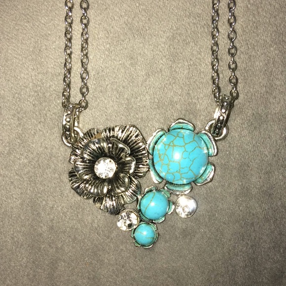 Paparazzi jewelry - Picture 2 of 3